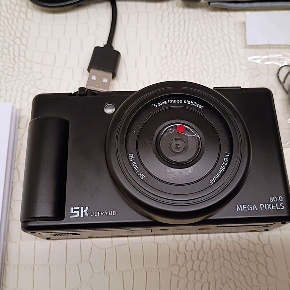 True 5K Digital Camera Photography, Autofocus 80MP 18X Digital Zoom 3" Screen - Picture 10 of 16